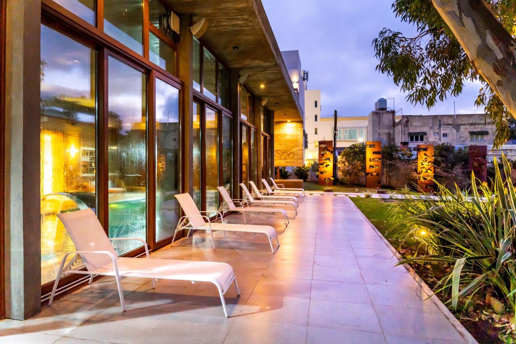 O2 Hotel Valeria Del Mar Exterior photo